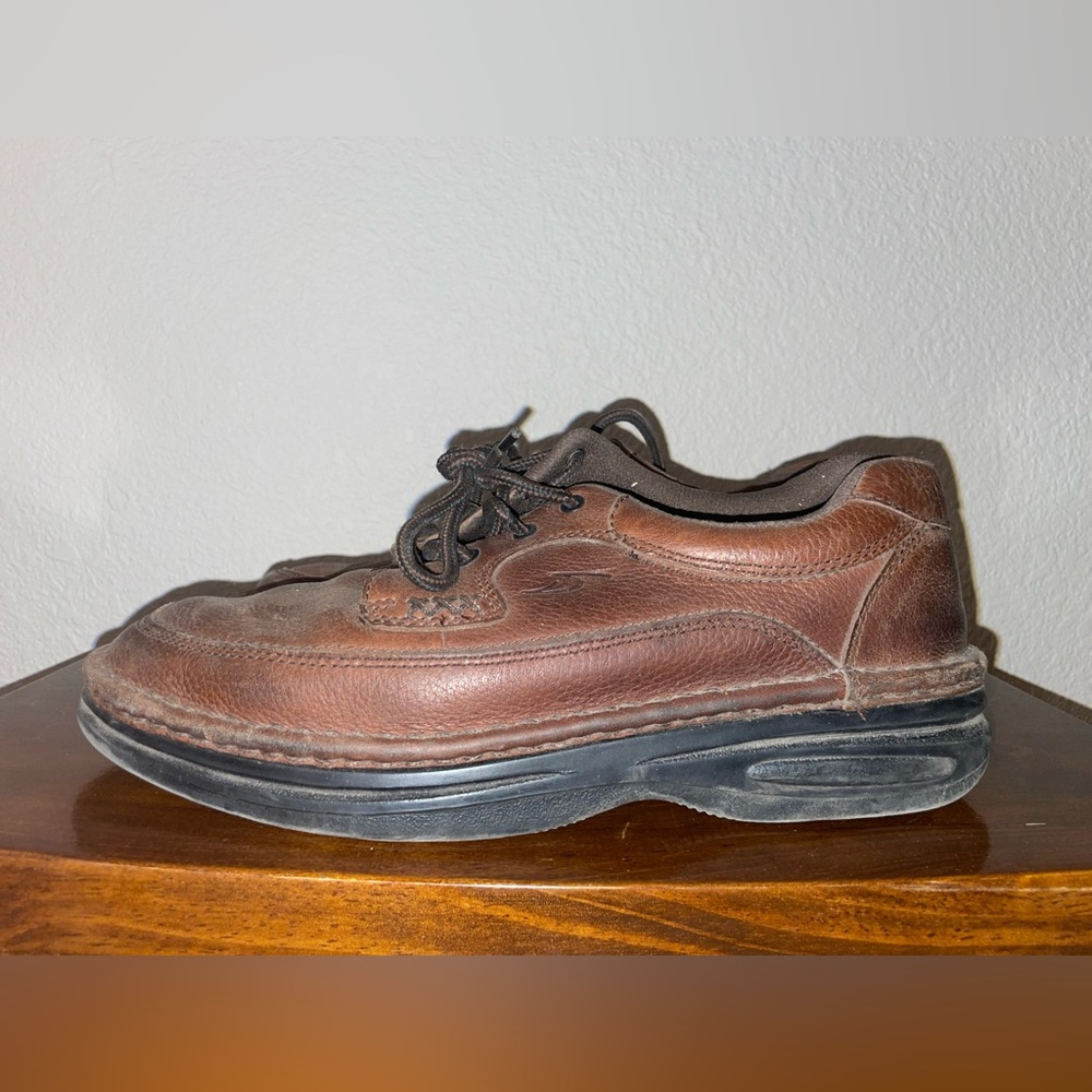 Dr. Scholl's Brown Leather Oxfords